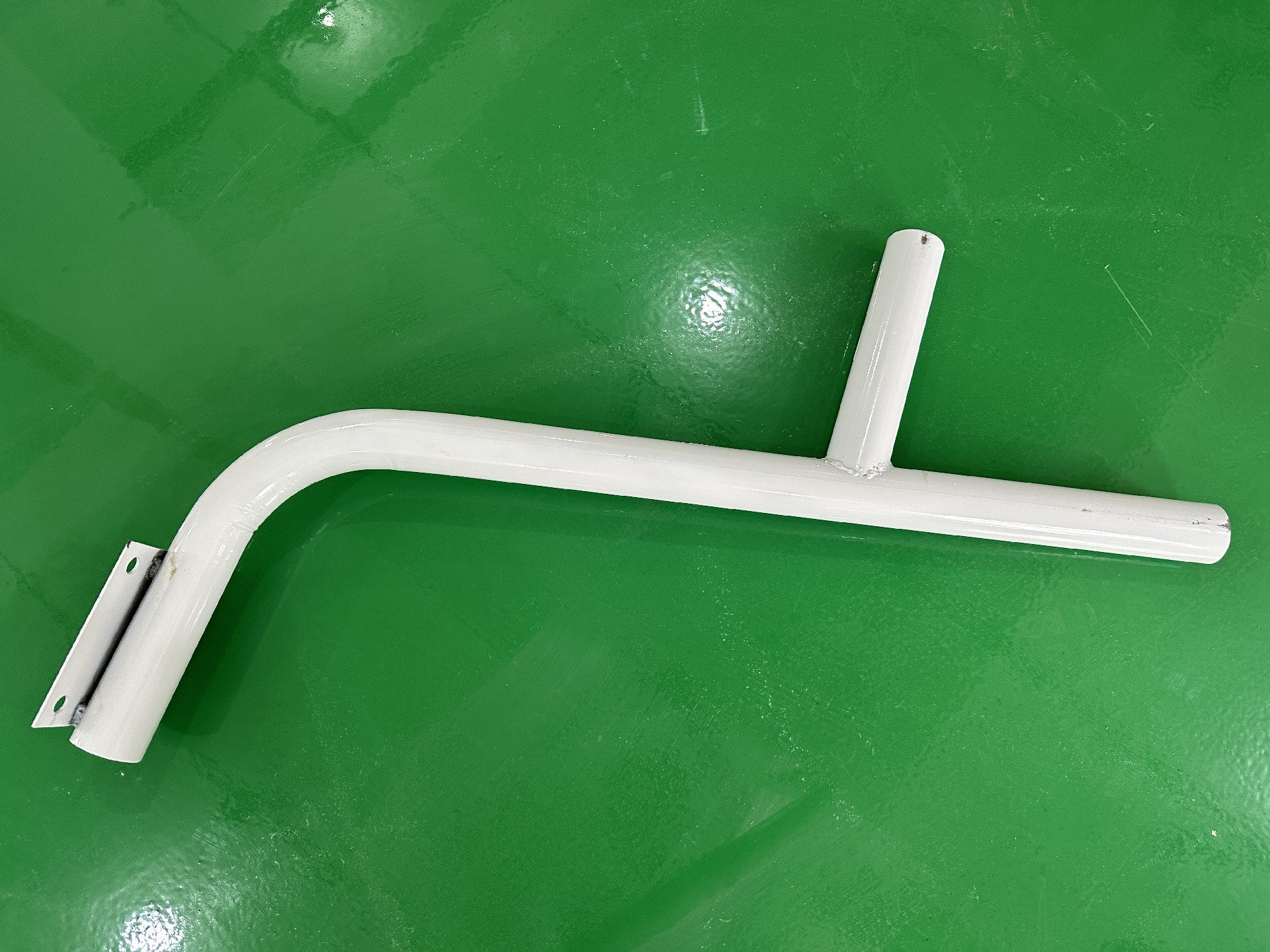 打墙太阳能路灯