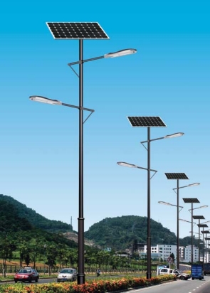 8-10米太阳能路灯