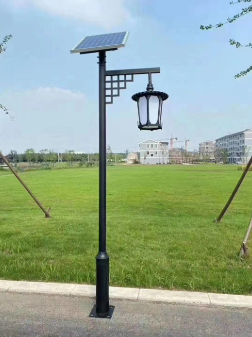 太阳能庭院灯
