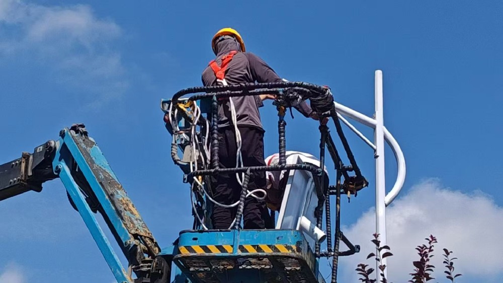 太阳能路灯维修全解析：从故障诊断到长效维护​